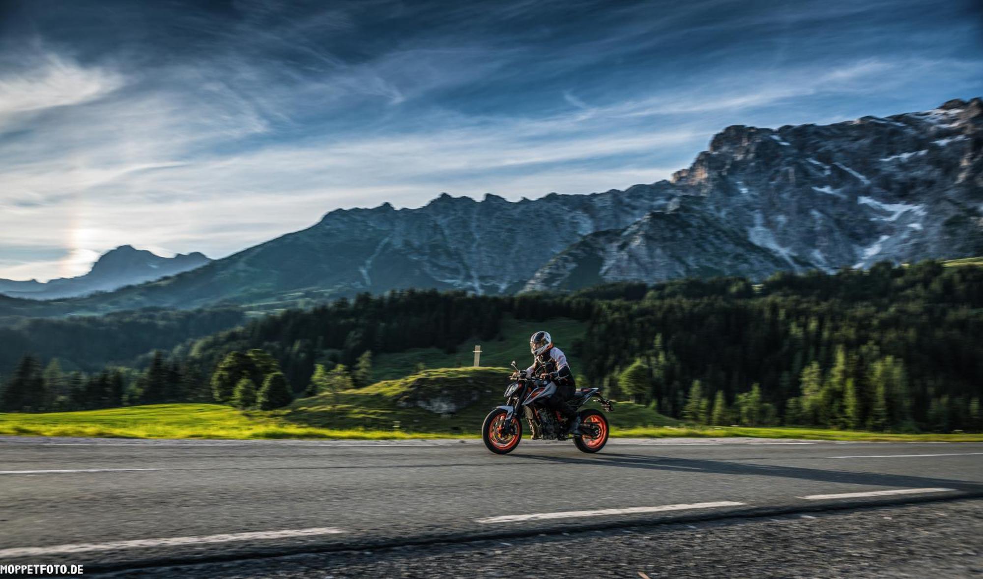 Hotel-Restaurant Bike&Snow Lederer Muhlbach Am Hochkonig Bagian luar foto
