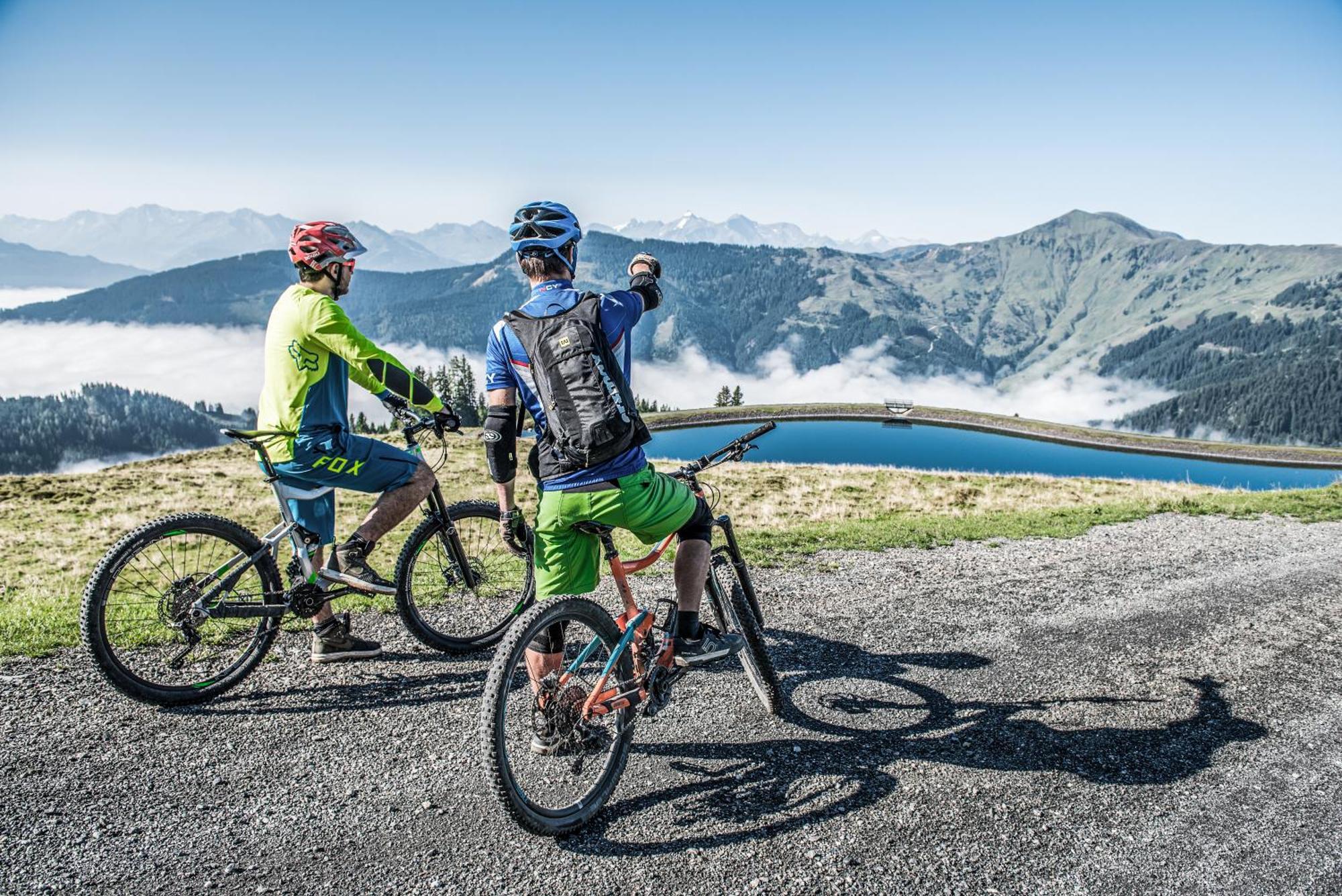 Hotel-Restaurant Bike&Snow Lederer Muhlbach Am Hochkonig Bagian luar foto