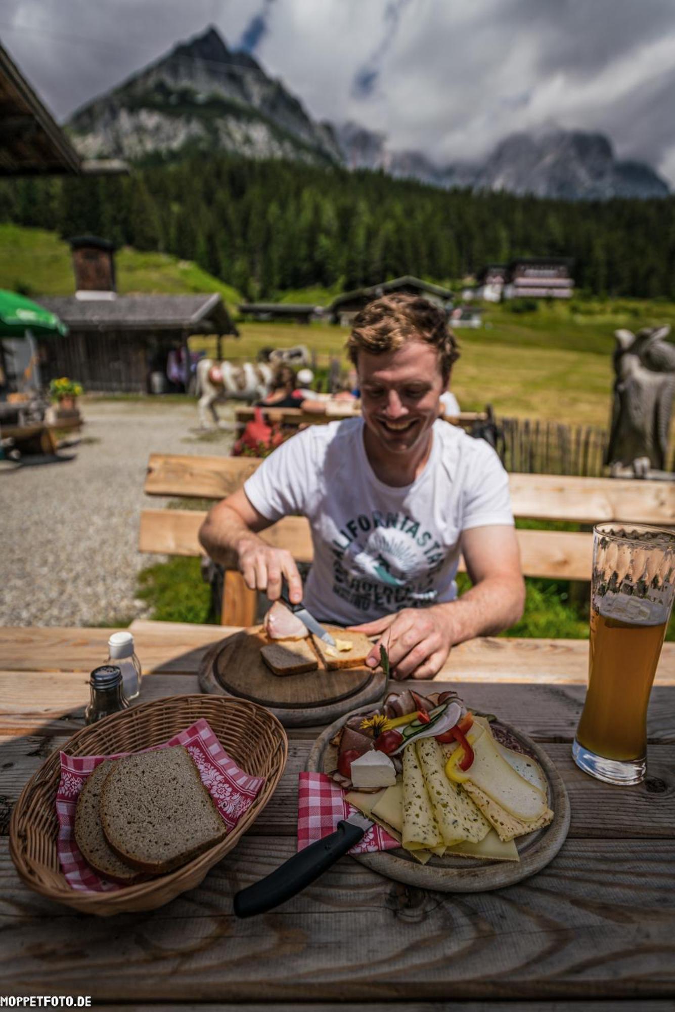 Hotel-Restaurant Bike&Snow Lederer Muhlbach Am Hochkonig Bagian luar foto
